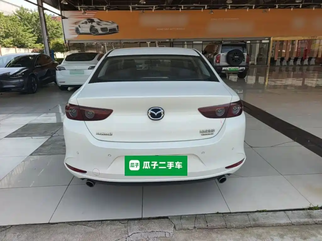 Mazda 3 Axela — миниатюра 6