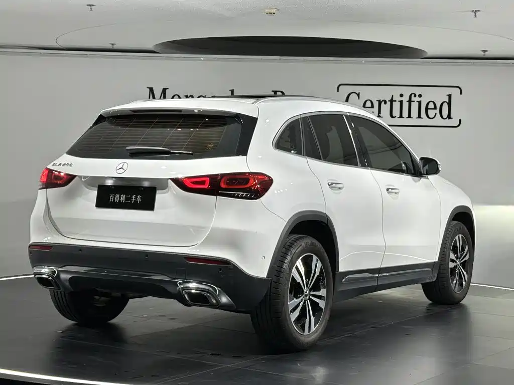 Mercedes-Benz GLA — миниатюра 3