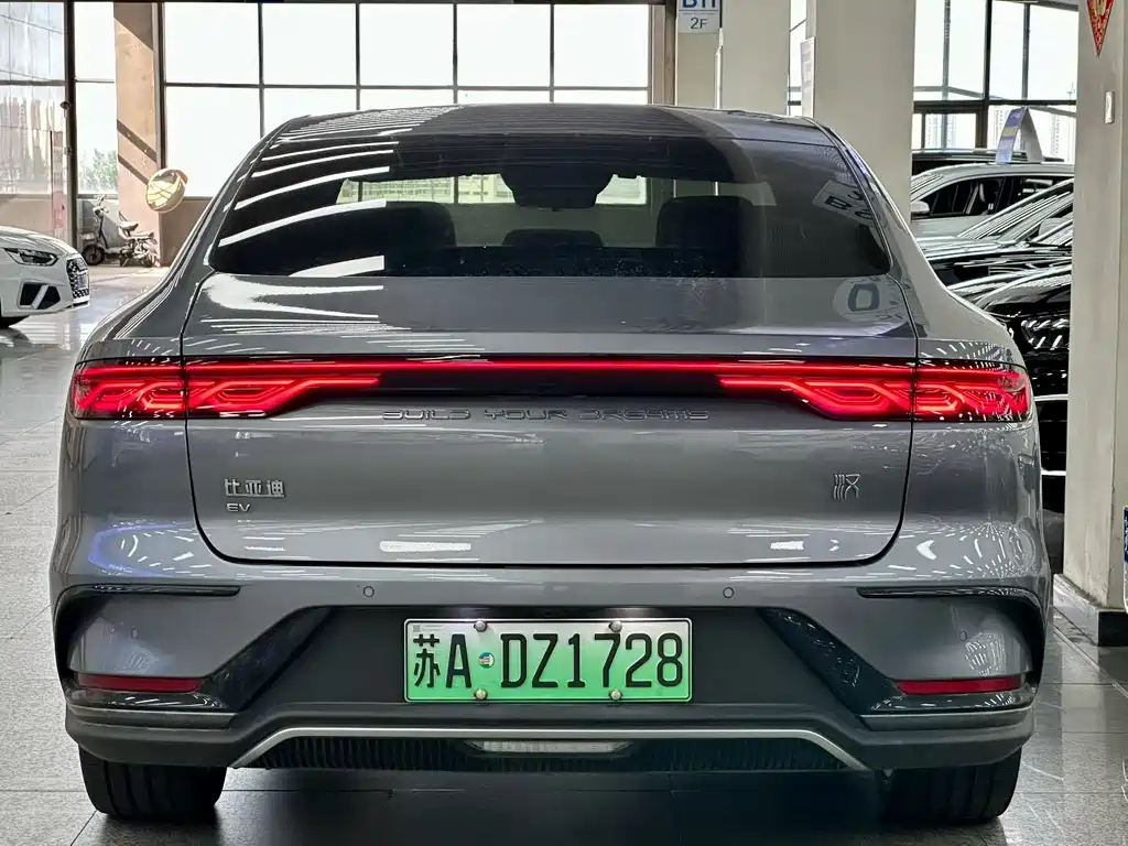 BYD Han — миниатюра 8