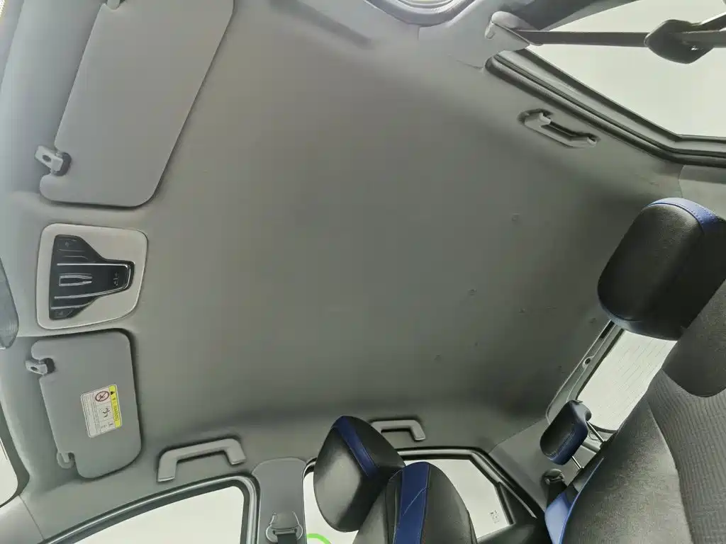 Chery New Energy Tiggo 3xe — миниатюра 14