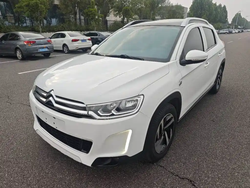 Citroen C3-XR — миниатюра 2