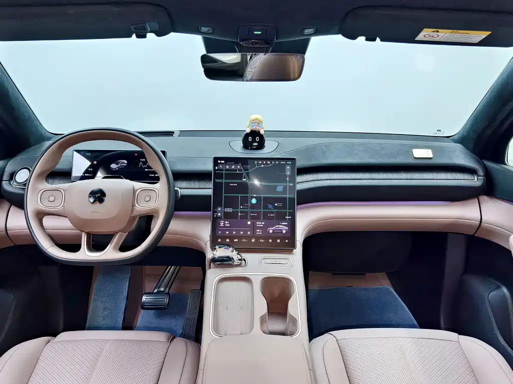 NIO EC6 — миниатюра 19