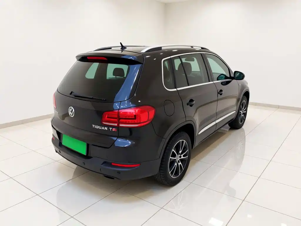 Volkswagen Tiguan — миниатюра 4