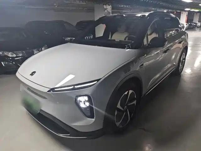 2024 Nio ES6