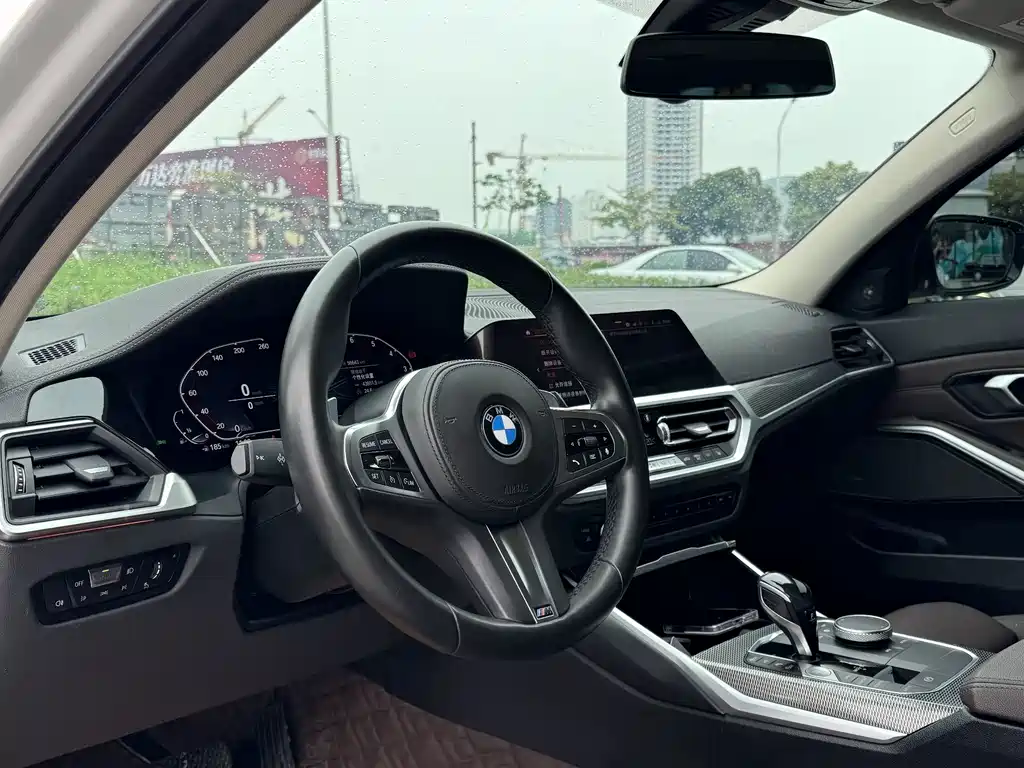 BMW 3 Series — миниатюра 10