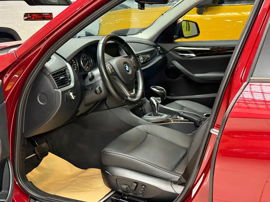 BMW X1 — миниатюра 11