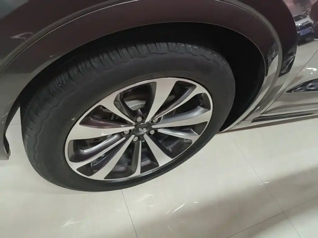 Li Auto Li ONE — миниатюра 23