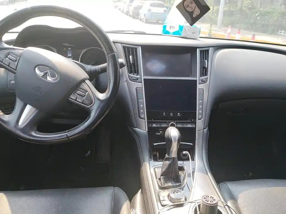 Infiniti Q50L — миниатюра 12