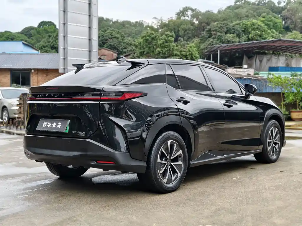 Lexus RZ 2023 450e
