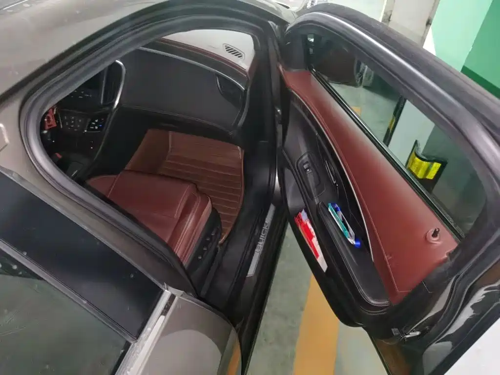Buick LaCrosse — миниатюра 20