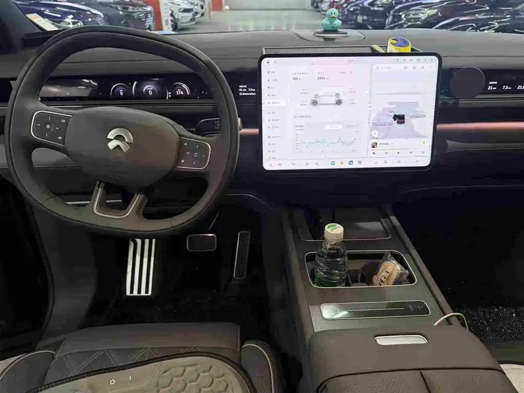 NIO ES8 2026 мест Executive Luxury