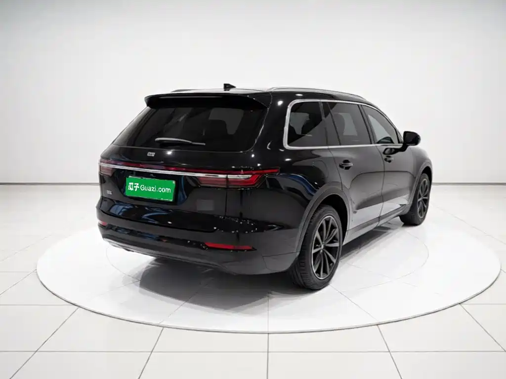 Li Auto Li ONE — миниатюра 4