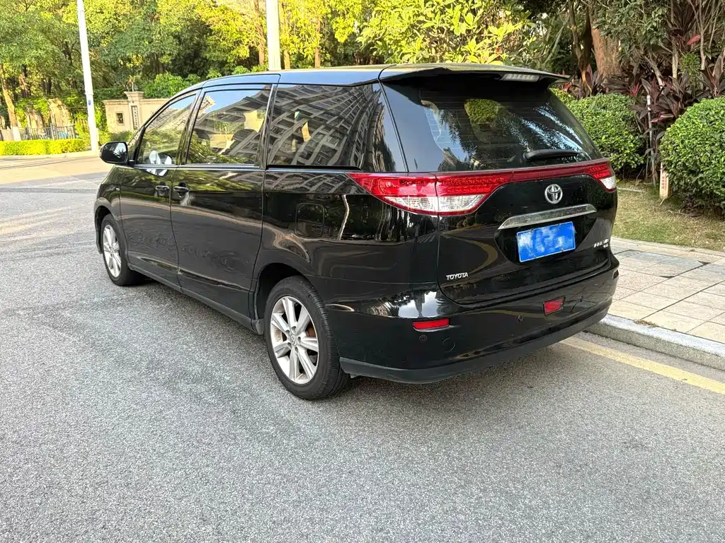 Toyota Previa 2012 2.4L 7 Luxury