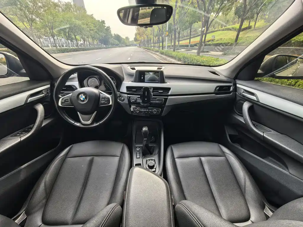 BMW X1 — миниатюра 11