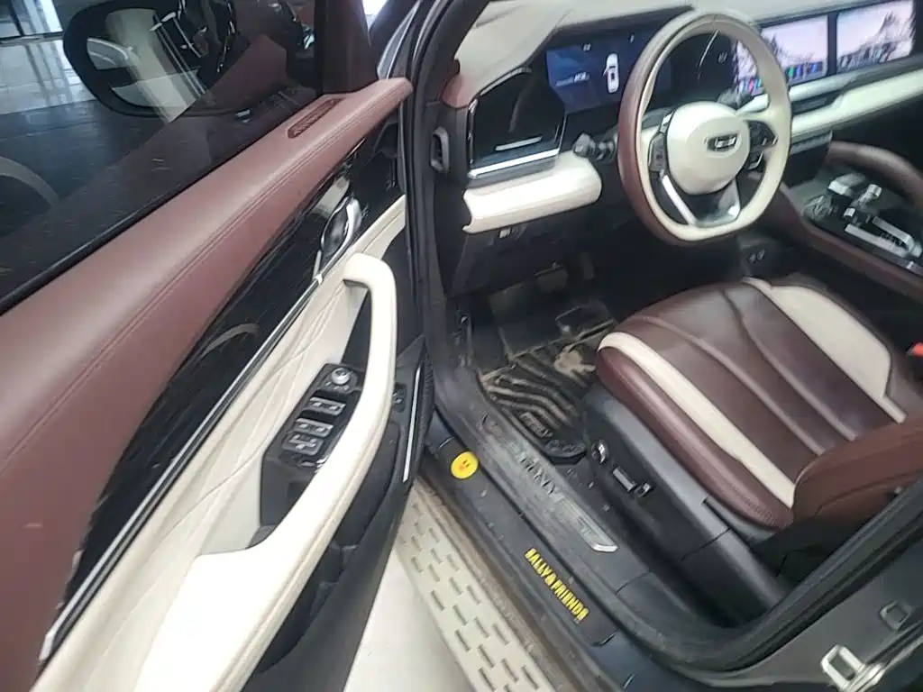 Geely Xingyue L — миниатюра 15
