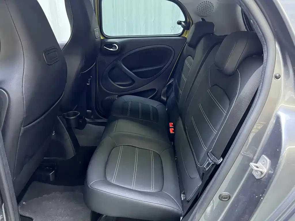 smart Smart Forfour — миниатюра 19