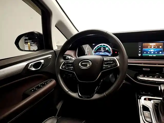 GAC Motor Trumpchi M6 — миниатюра 11