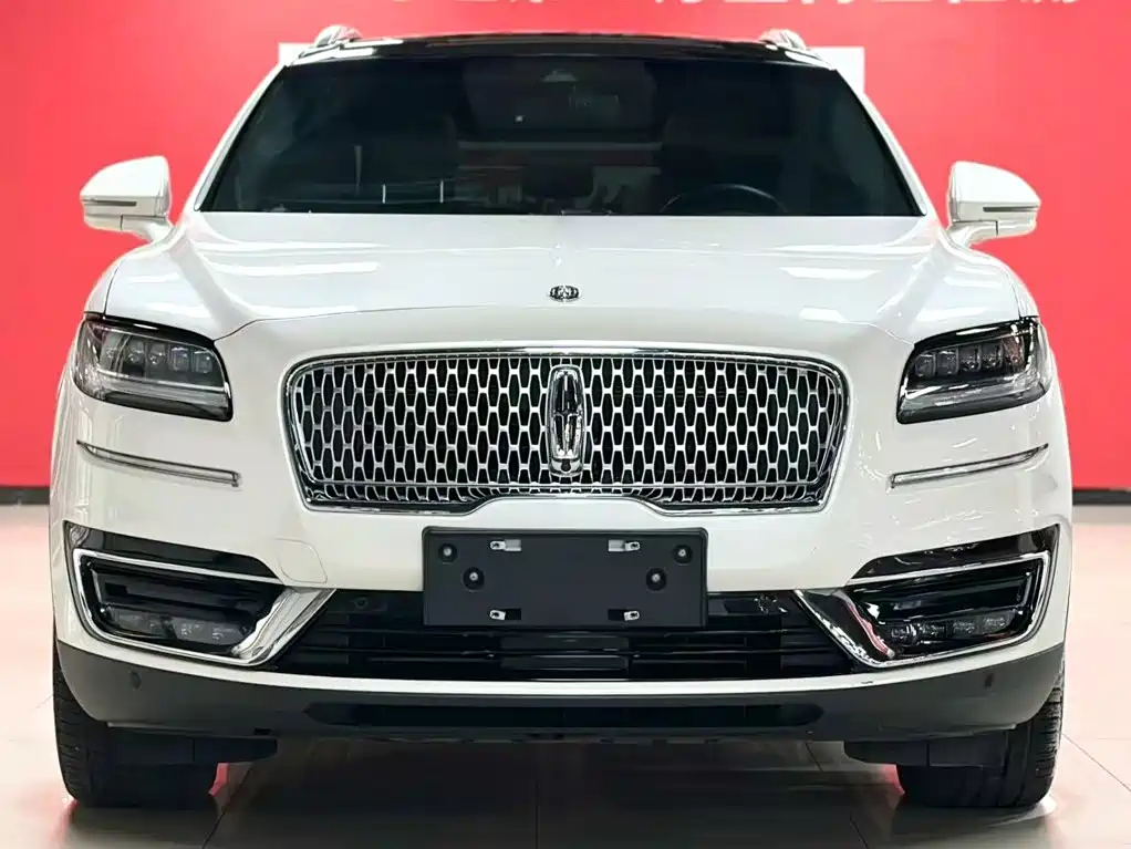 Lincoln Nautilus 2020 2.7T