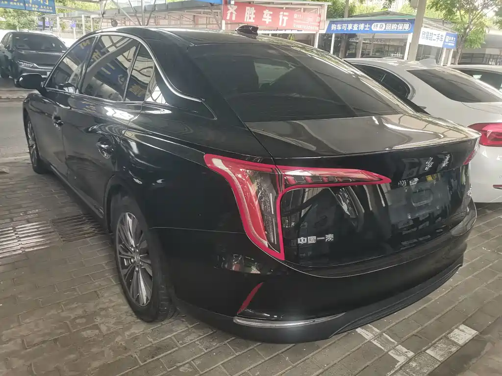 Hongqi Hongqi E-QM5 — миниатюра 9