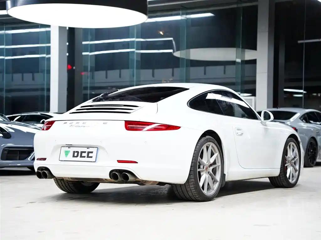 Porsche 911 2012 Carrera S 3.8L