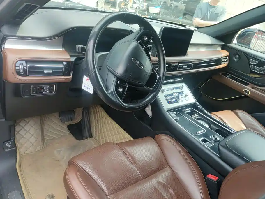 Lincoln Aviator (Import) — миниатюра 12