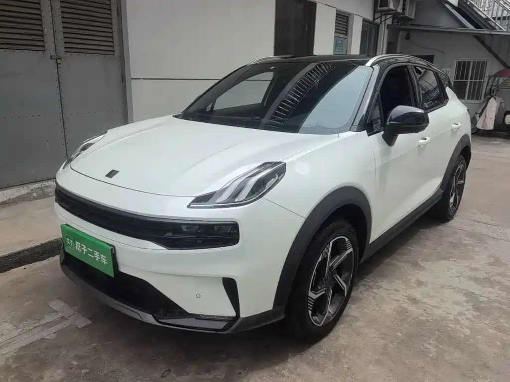 Lynk & Co 06 — миниатюра 2