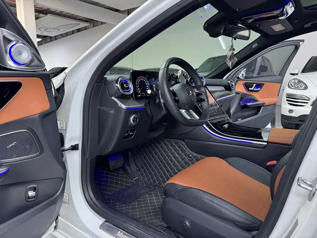 MERCEDES-BENZ C CLASS