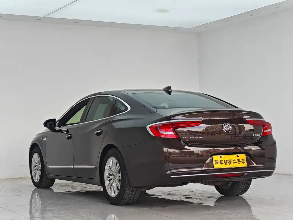 Buick LaCrosse — миниатюра 4