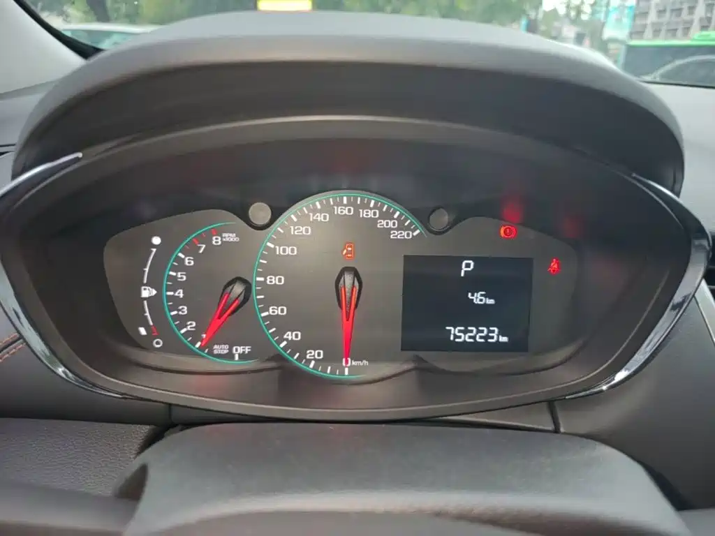 Chevrolet Trax — миниатюра 12