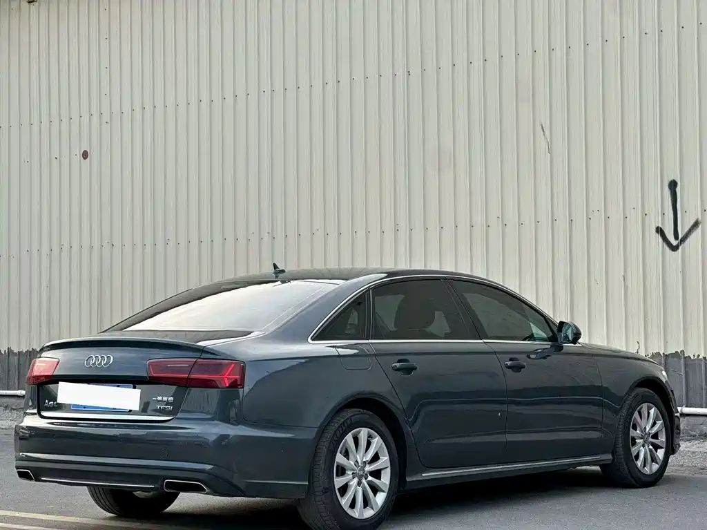 Audi A6L — миниатюра 7