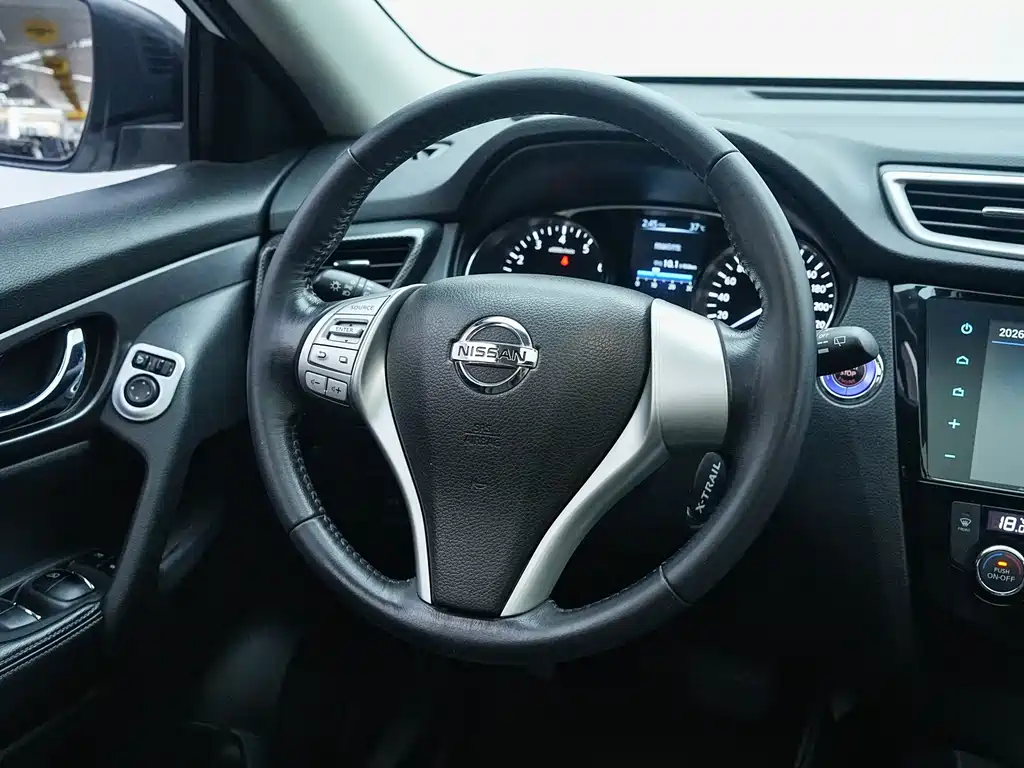 Nissan X-Trail — миниатюра 11