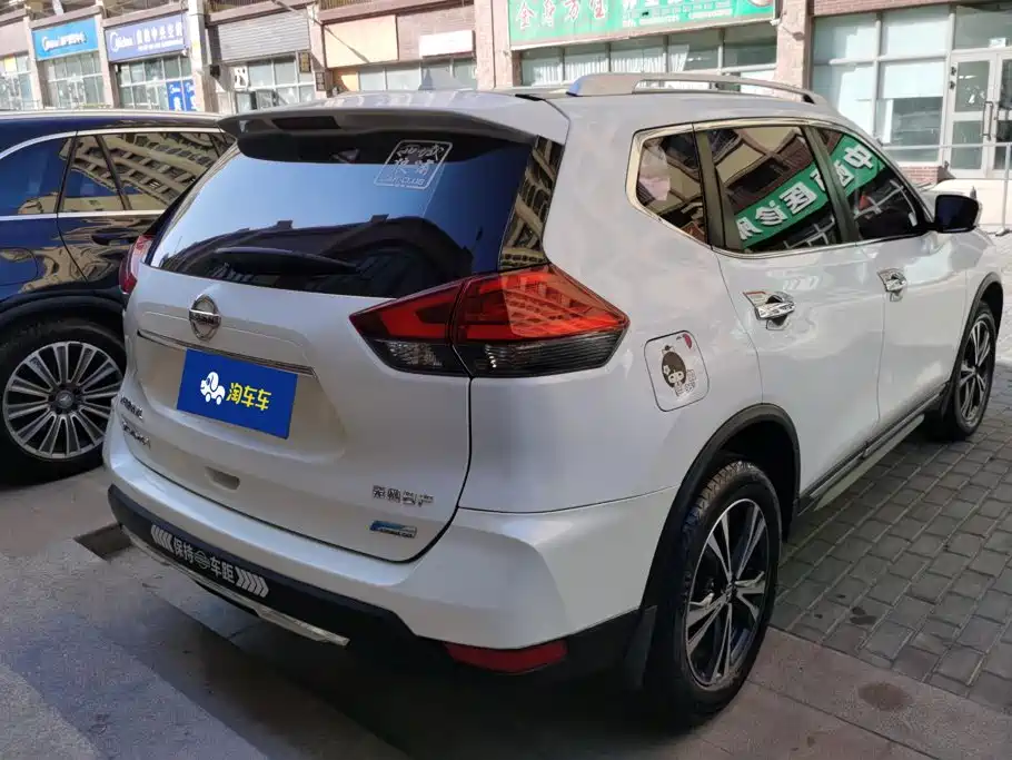 Nissan X-Trail — миниатюра 3