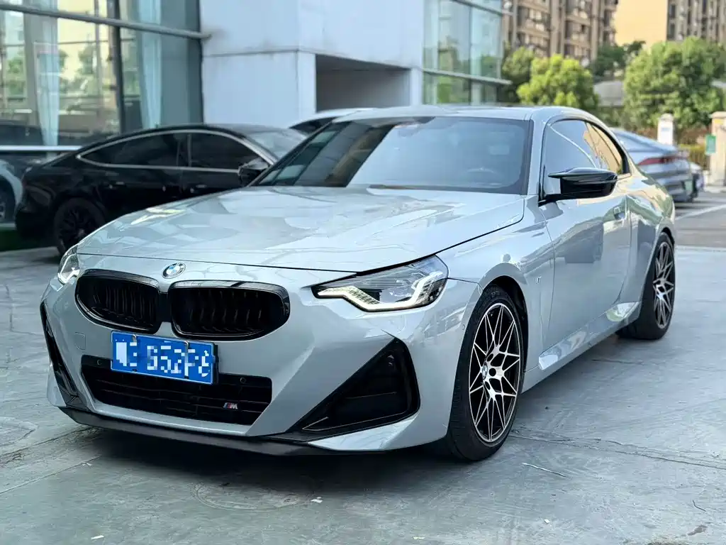Купить BMW M240i