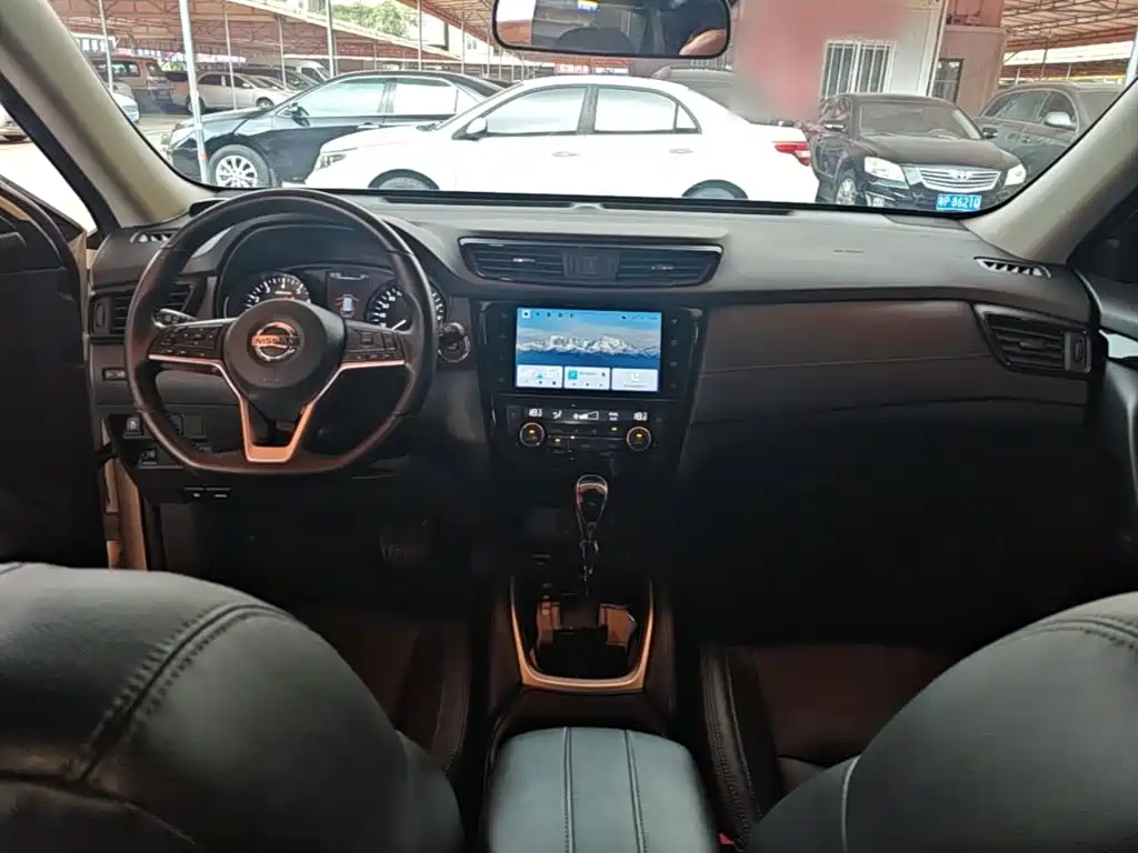 Nissan X-Trail — миниатюра 10