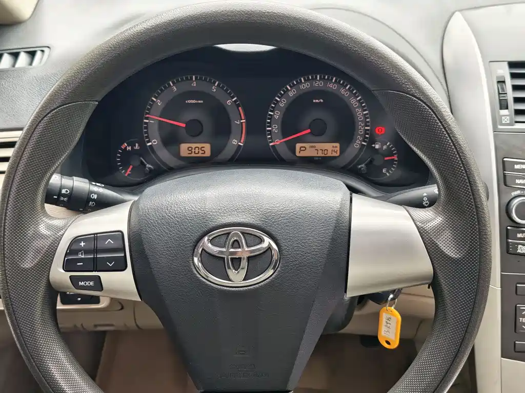 Toyota Corolla 2013 1.6L AT GL