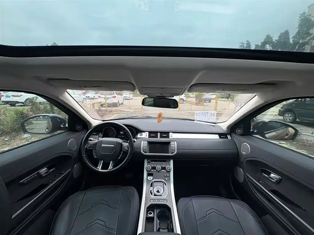Land Rover Range Rover Evoque 2015 2.0T