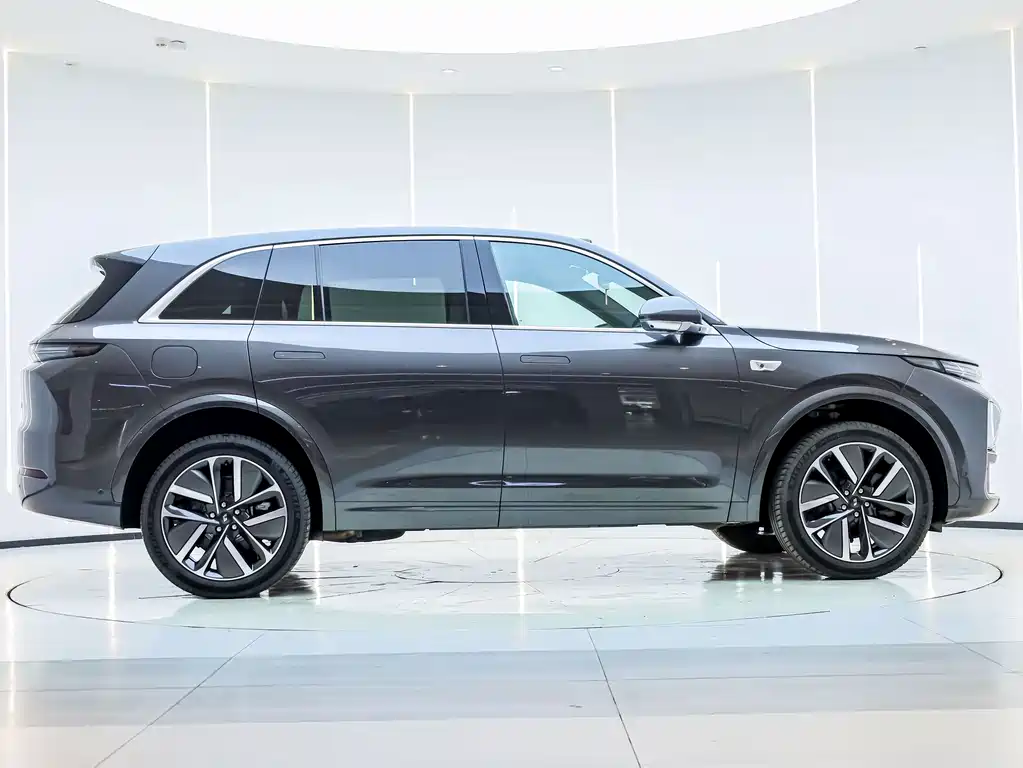 Li Auto IDEAL L7