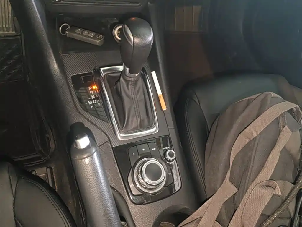 Mazda 3 Axela — миниатюра 14