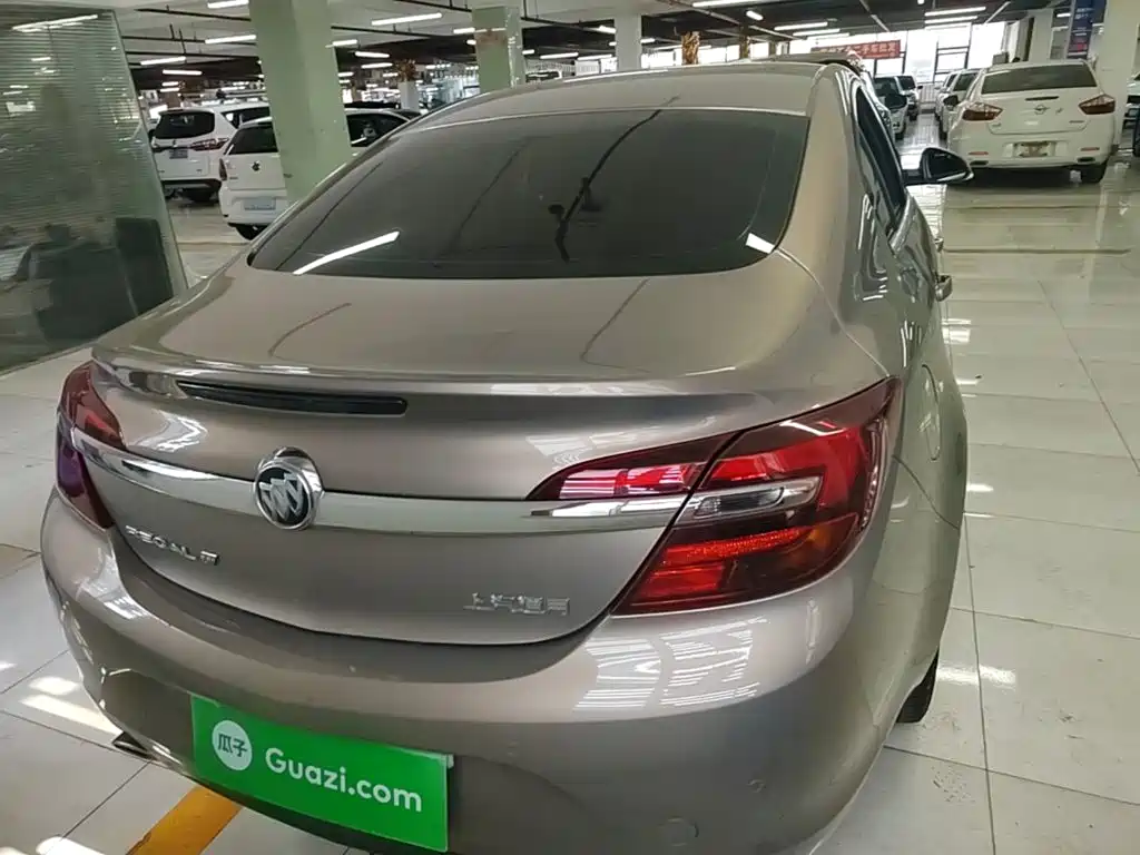 Buick Regal — миниатюра 6