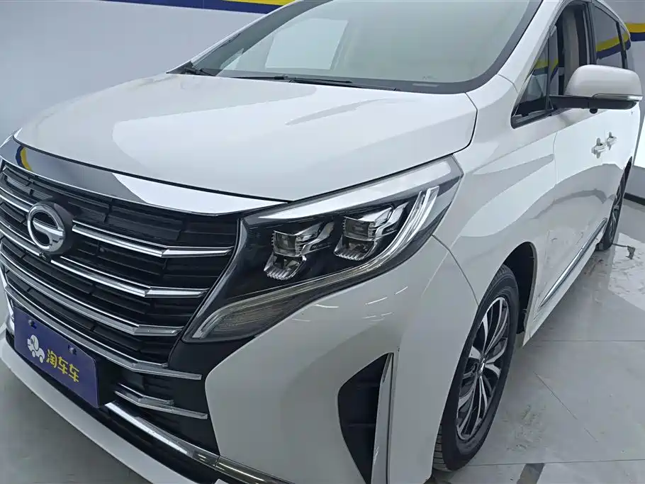 GAC TRUMPCHI M8