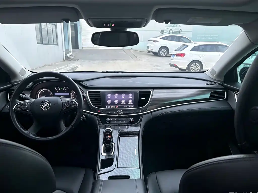 Buick LaCrosse — миниатюра 5