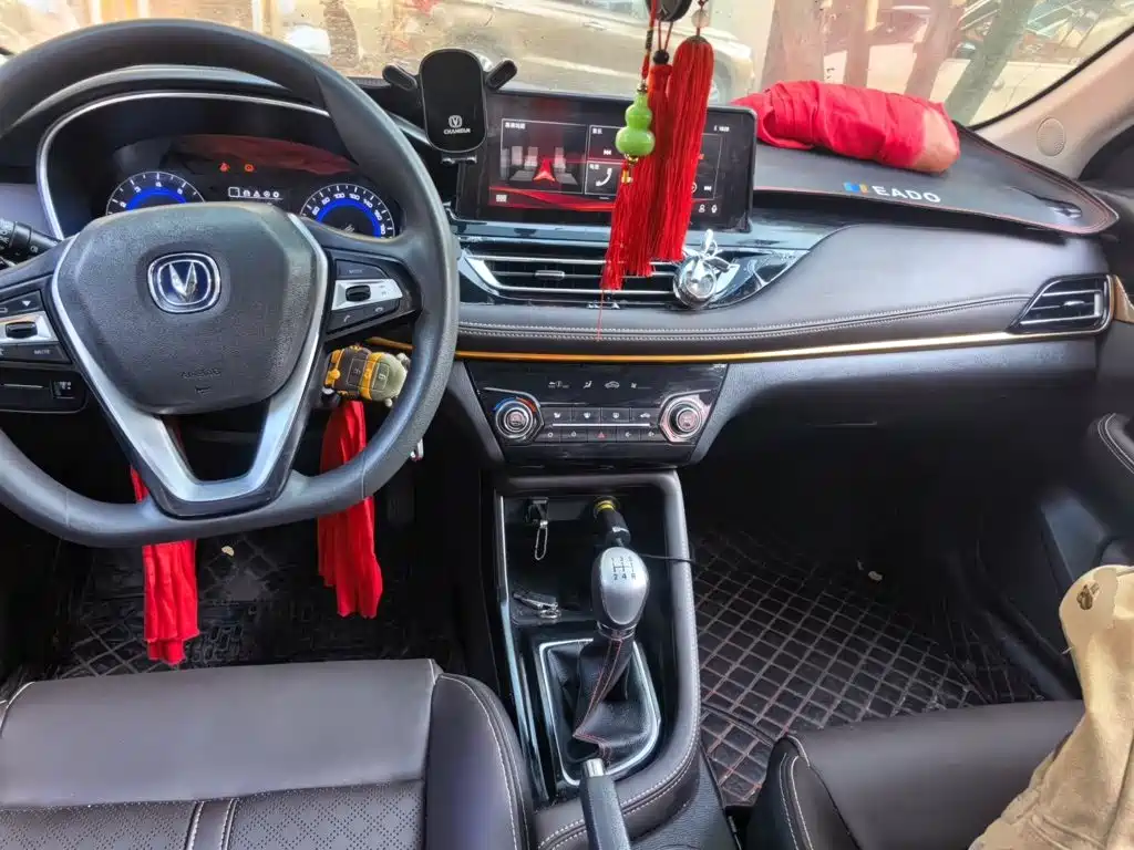 Changan Eado DT — миниатюра 10