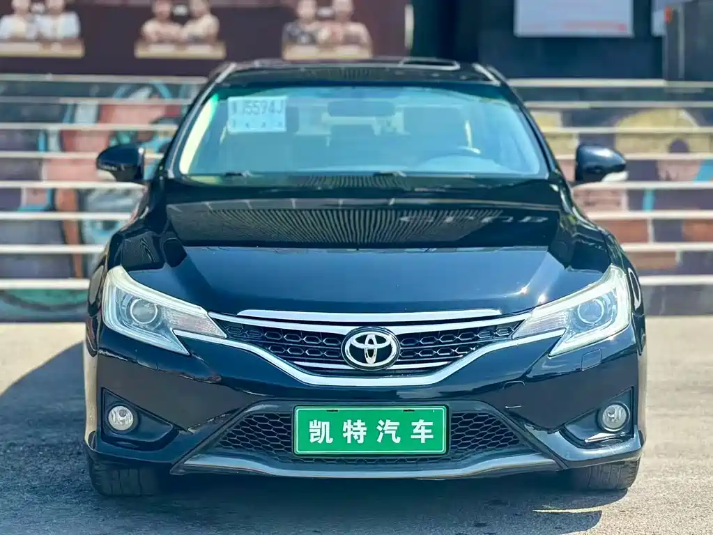 Toyota Reiz 2.5V Fashion Sharp Edition, фото 2