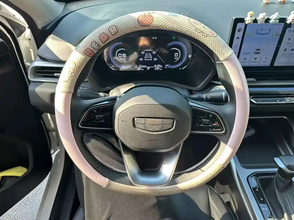Geely Emgrand — миниатюра 10