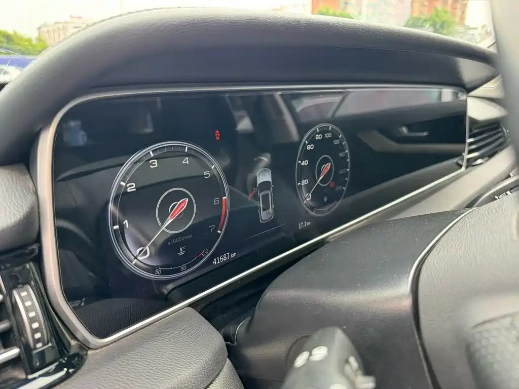 Hongqi HS5 2022 2.0T