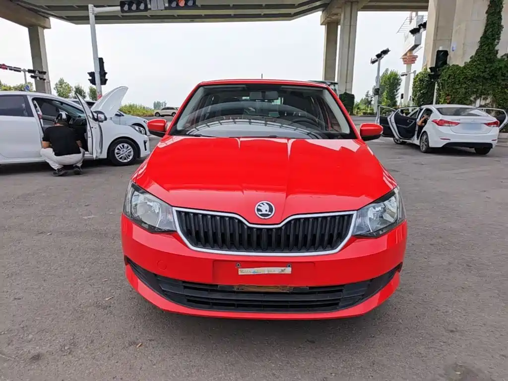 Skoda Fabia — миниатюра 3
