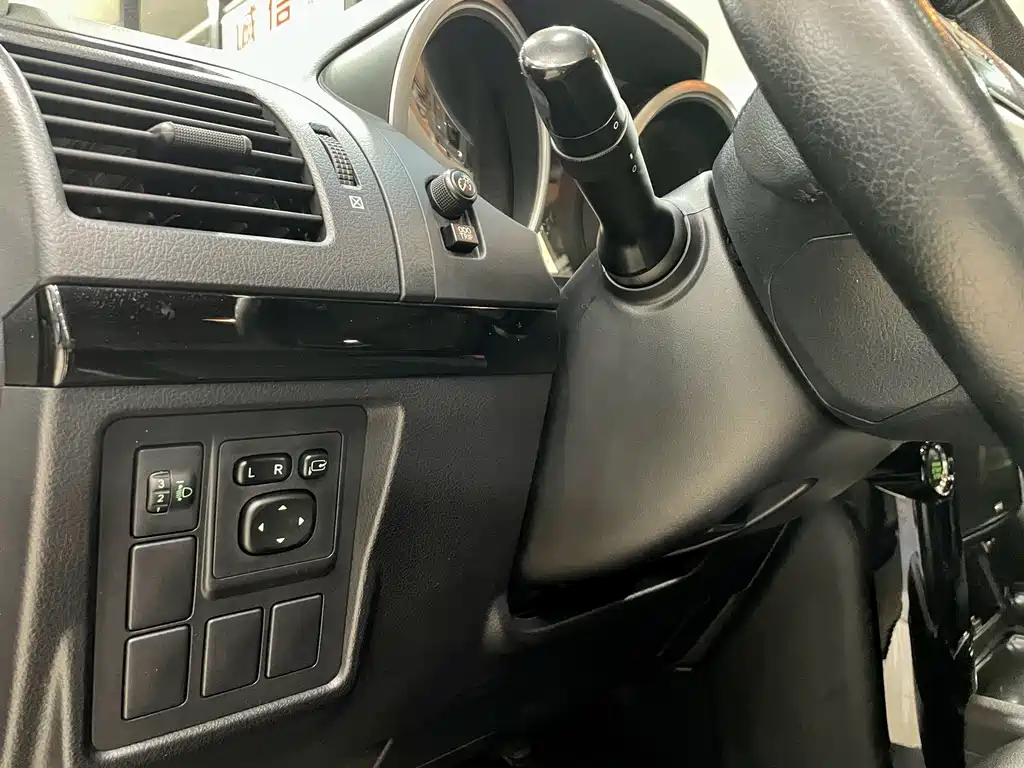 Toyota Prado (Import) — миниатюра 16