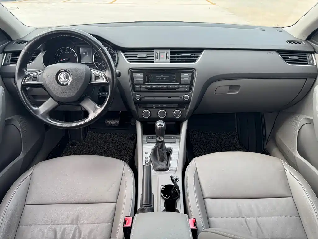 Skoda Octavia — миниатюра 10