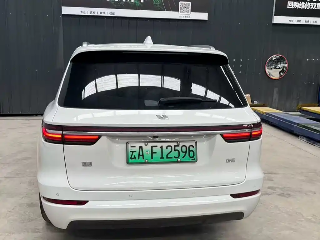 Li Auto Li ONE — миниатюра 8