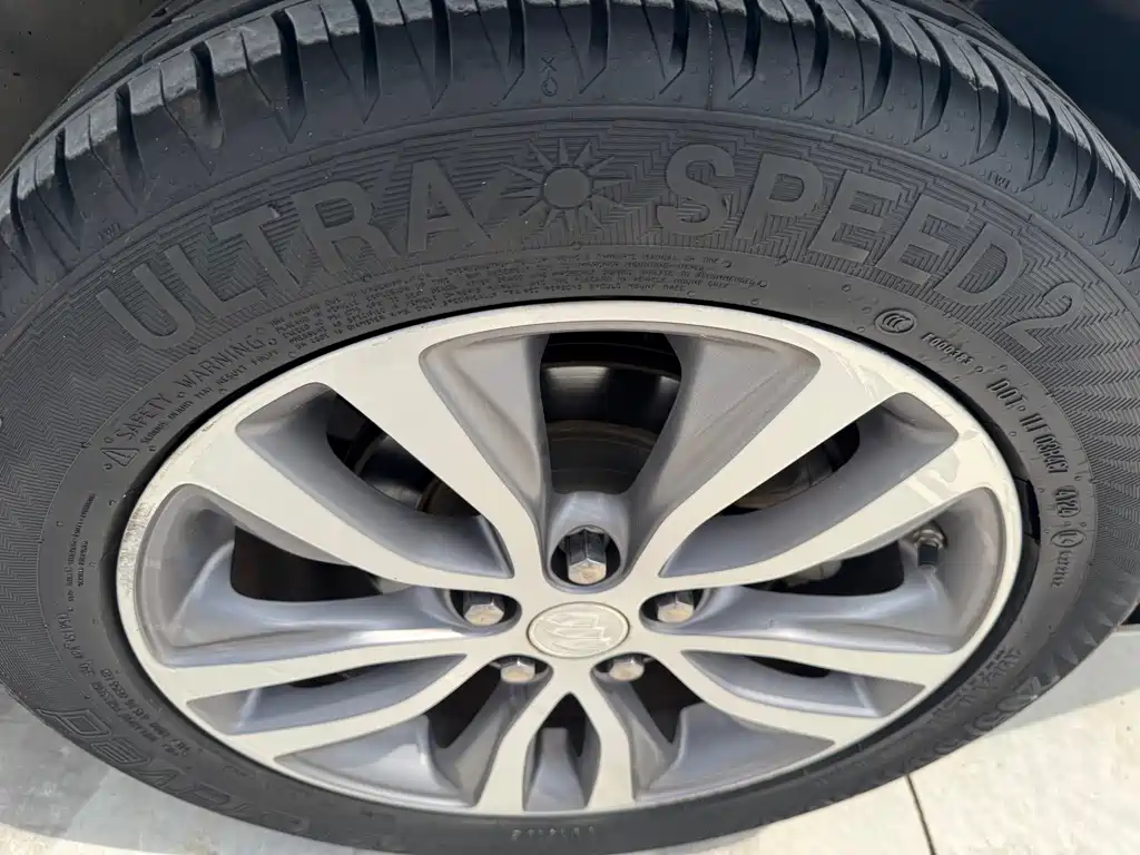 Buick Excelle — миниатюра 15